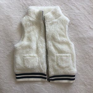 Tucker & Tate Size 3T Faux Fur Vest